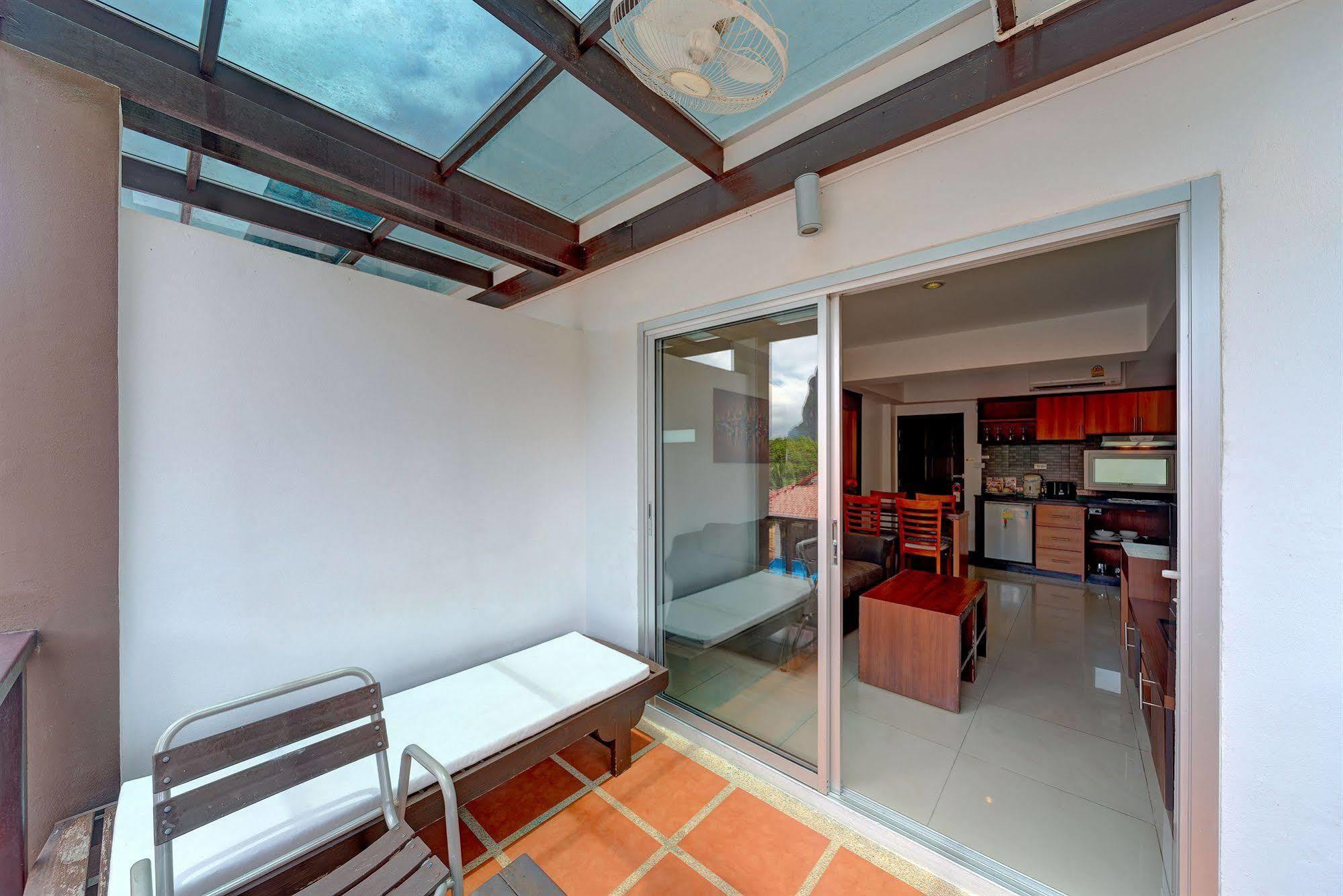 Krabi Apartment-Sha Extra Plus Ao Nang Bagian luar foto