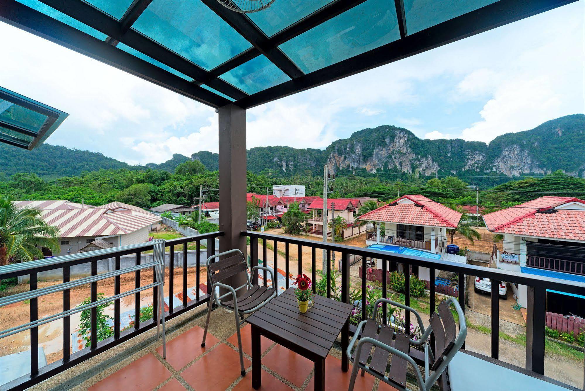 Krabi Apartment-Sha Extra Plus Ao Nang Bagian luar foto